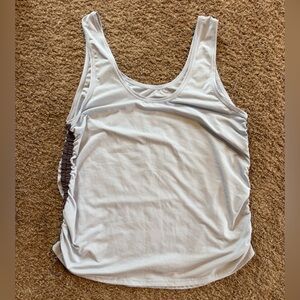 Fabletics Light Blur and Gray Feather Tech Tank